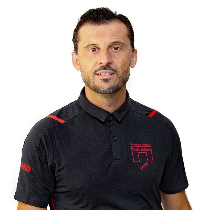Manfred Vallant
